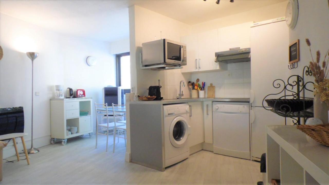 CANNES plage 2mn/45m2/vue mer/inernet/clim/parking privé Exterior foto