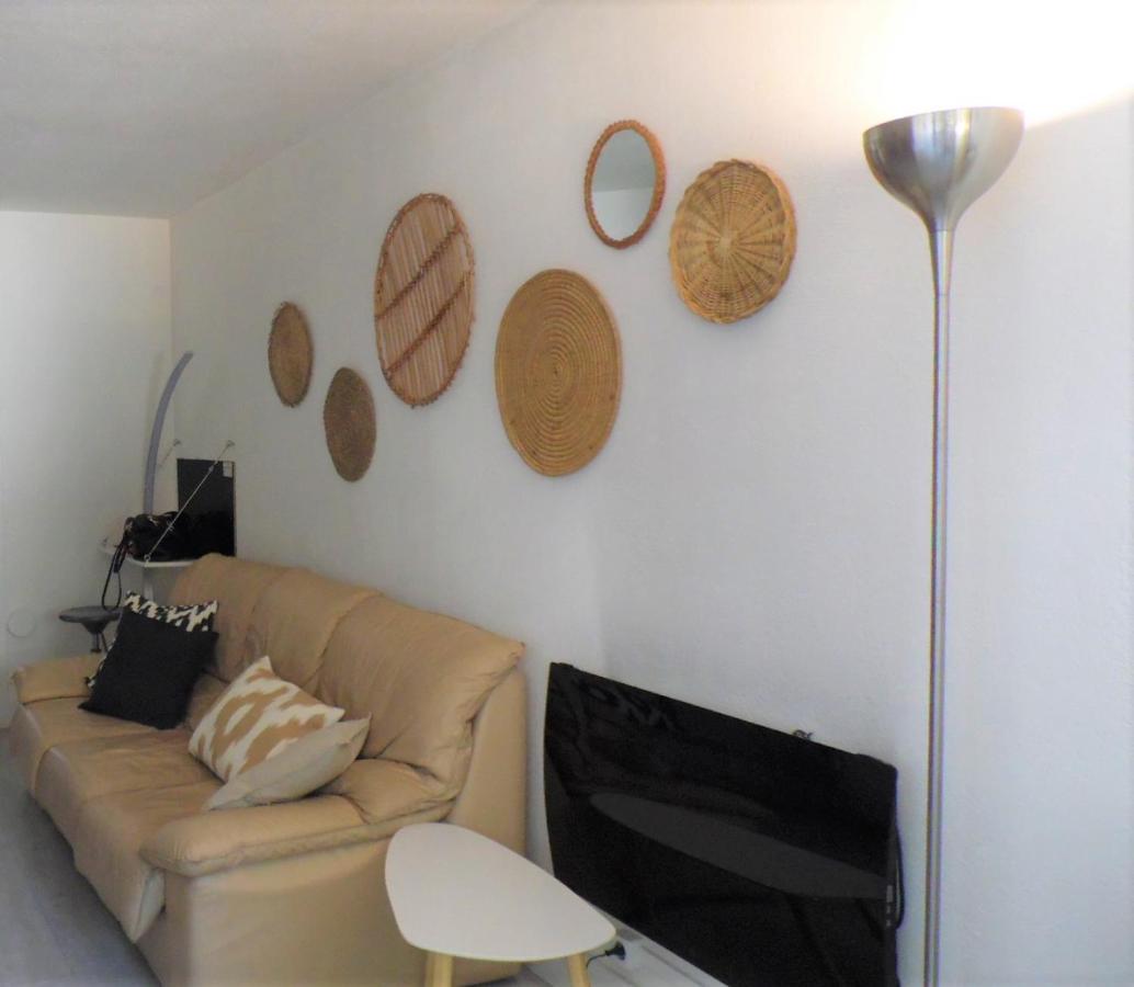 CANNES plage 2mn/45m2/vue mer/inernet/clim/parking privé Exterior foto