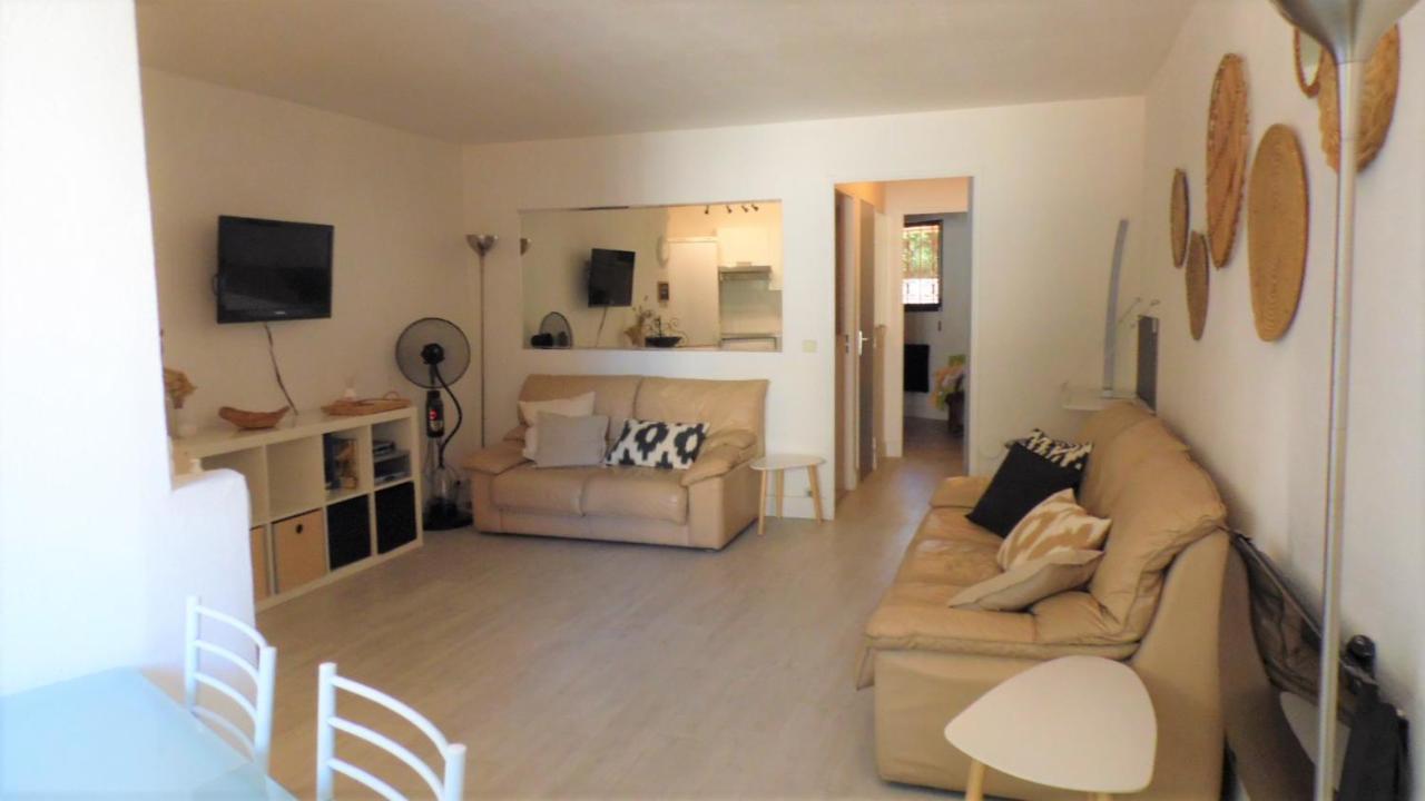 CANNES plage 2mn/45m2/vue mer/inernet/clim/parking privé Exterior foto